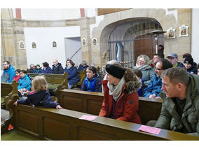 Krippenandacht mit Segnung der Kinder (Foto: Karl-Franz Thiede)